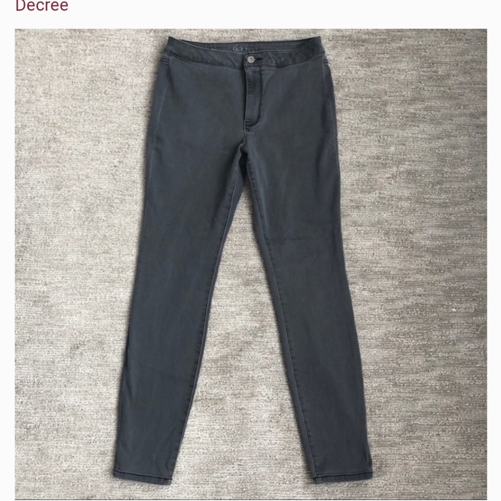 💕NWOT Decree | High-rise Jeggings sz 5💕